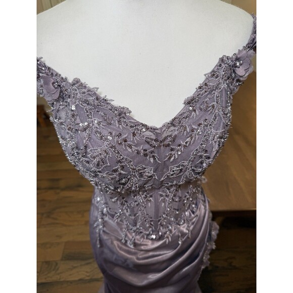 Ladivine by Cinderella Divine Lavender Off Shoulder Gown M Sequin Formal Dress - Picture 4 of 16